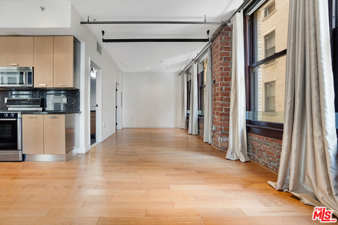 460 South Spring Street, Unit 512 Los Angeles, CA 90013 - Photo 23 of 48