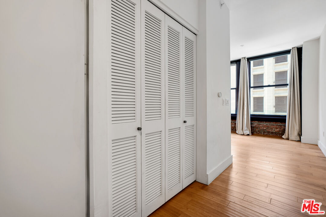 460 South Spring Street, Unit 512 Los Angeles, CA 90013 - Photo 26 of 46