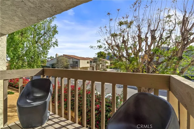 a view of a house with a outdoor space