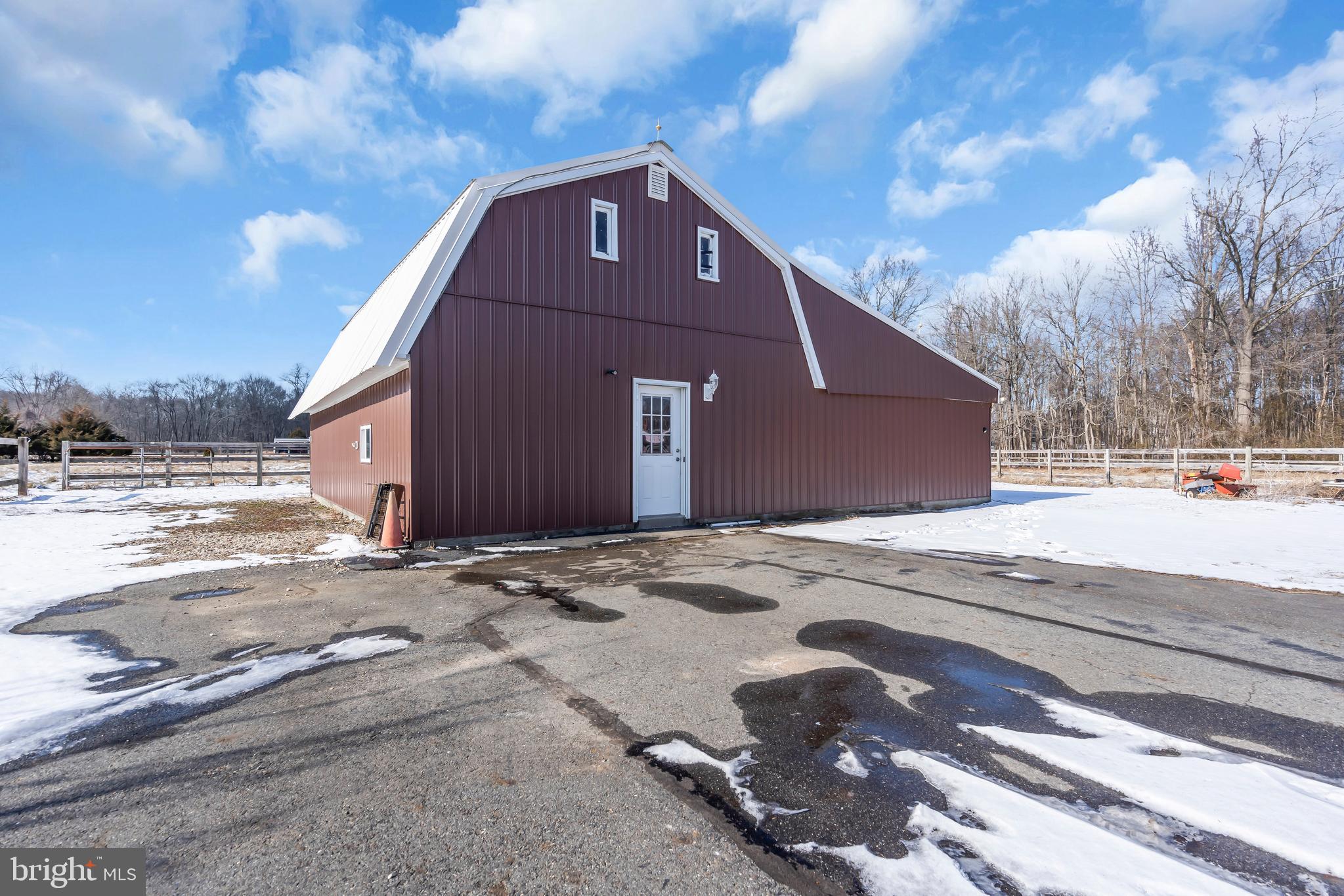 101 Gilbert Road Bordentown, NJ 08505 - Photo 6 of 55 Gallery Image 6