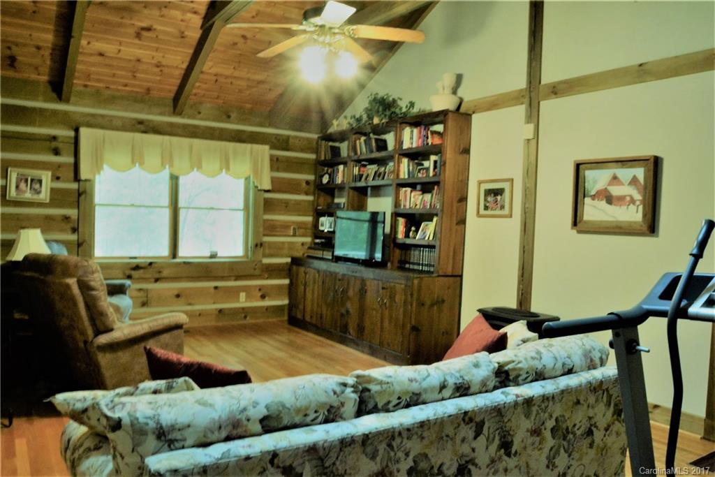206 River Road Stanfield, NC 28163 - Photo 9 of 21