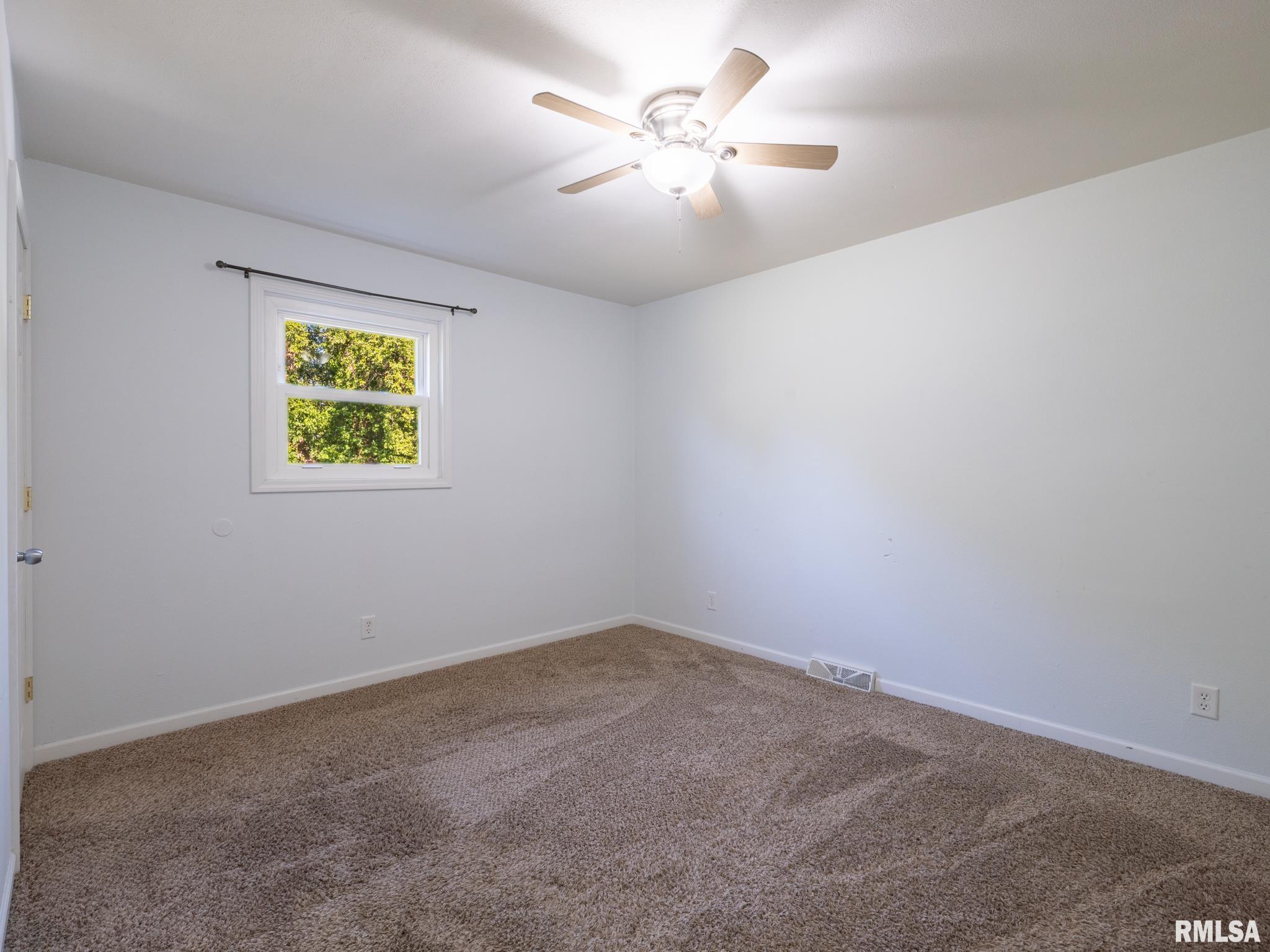 13082 Laurel Street Manito, IL 61546 - Photo 29 of 52
