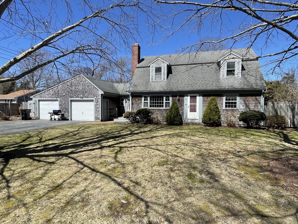 22 Winsome Road Yarmouth, MA 02664 - Photo 3 of 33