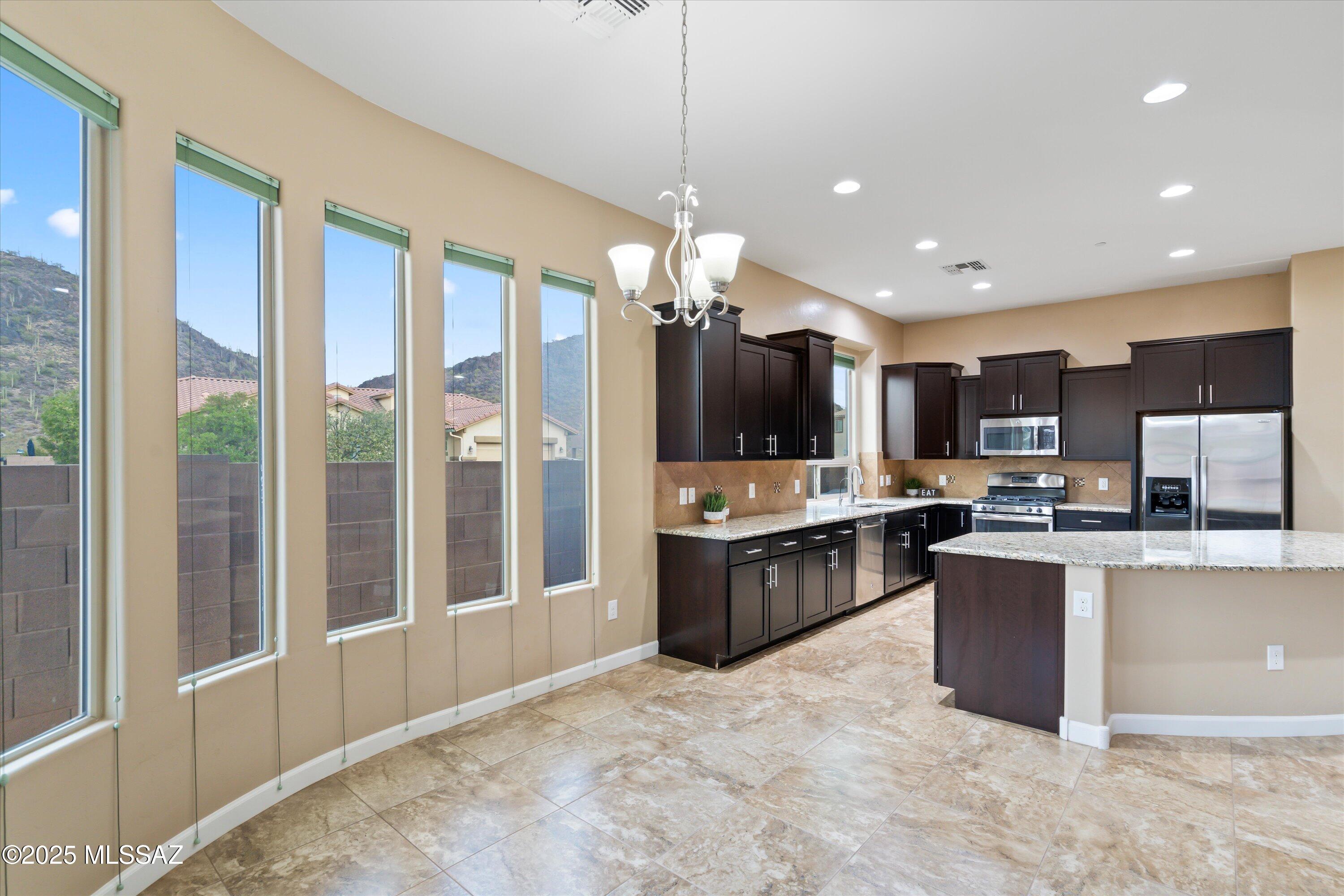 8638 West Epworth Road Marana, AZ 85653 - Photo 13 of 51