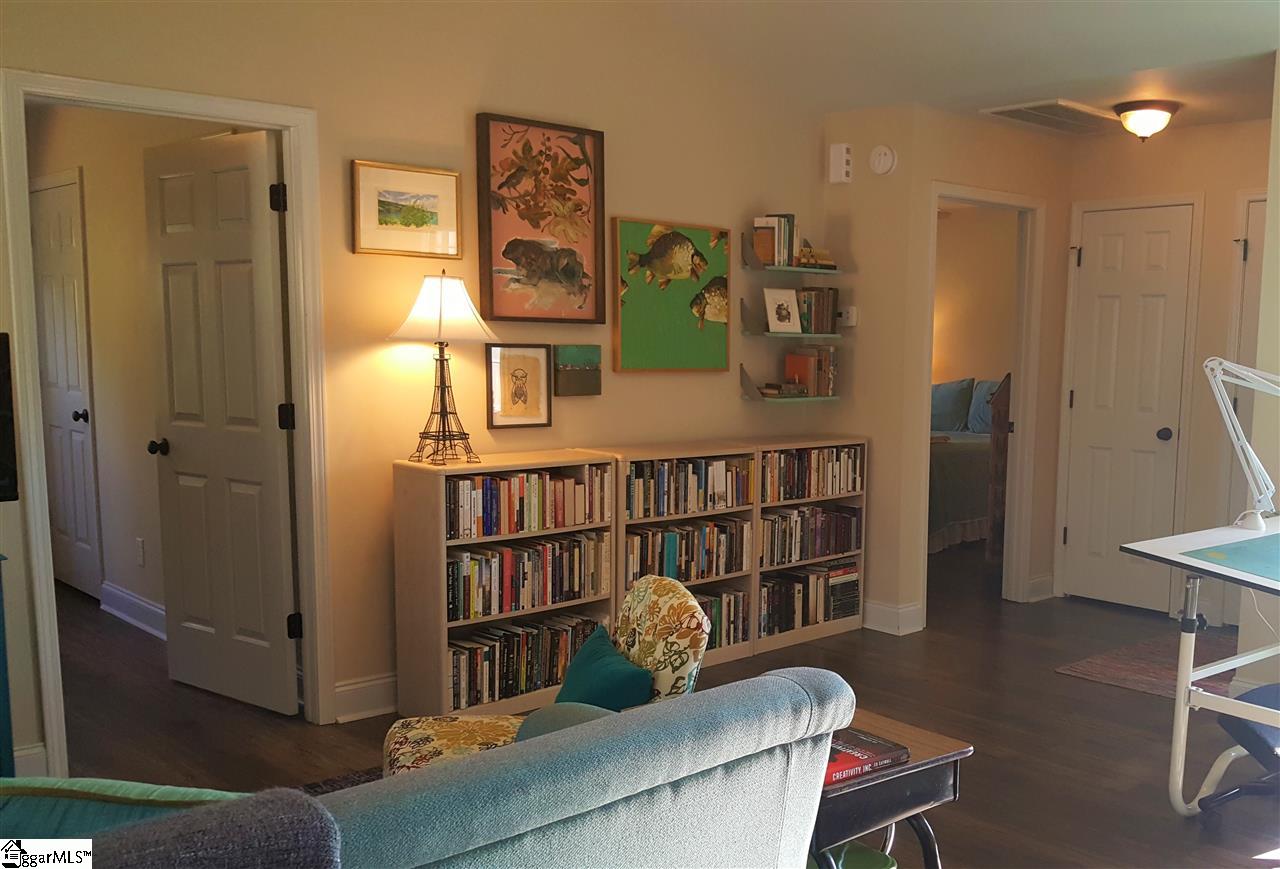 2001 Pelham Road, Unit 10 Greenville, SC 29615 - Photo 10 of 28 Gallery Image 10