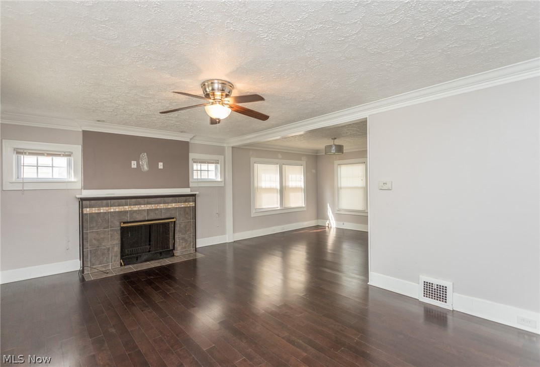 878 Clarence Road Cleveland Heights, OH 44121 - Photo 7 of 32