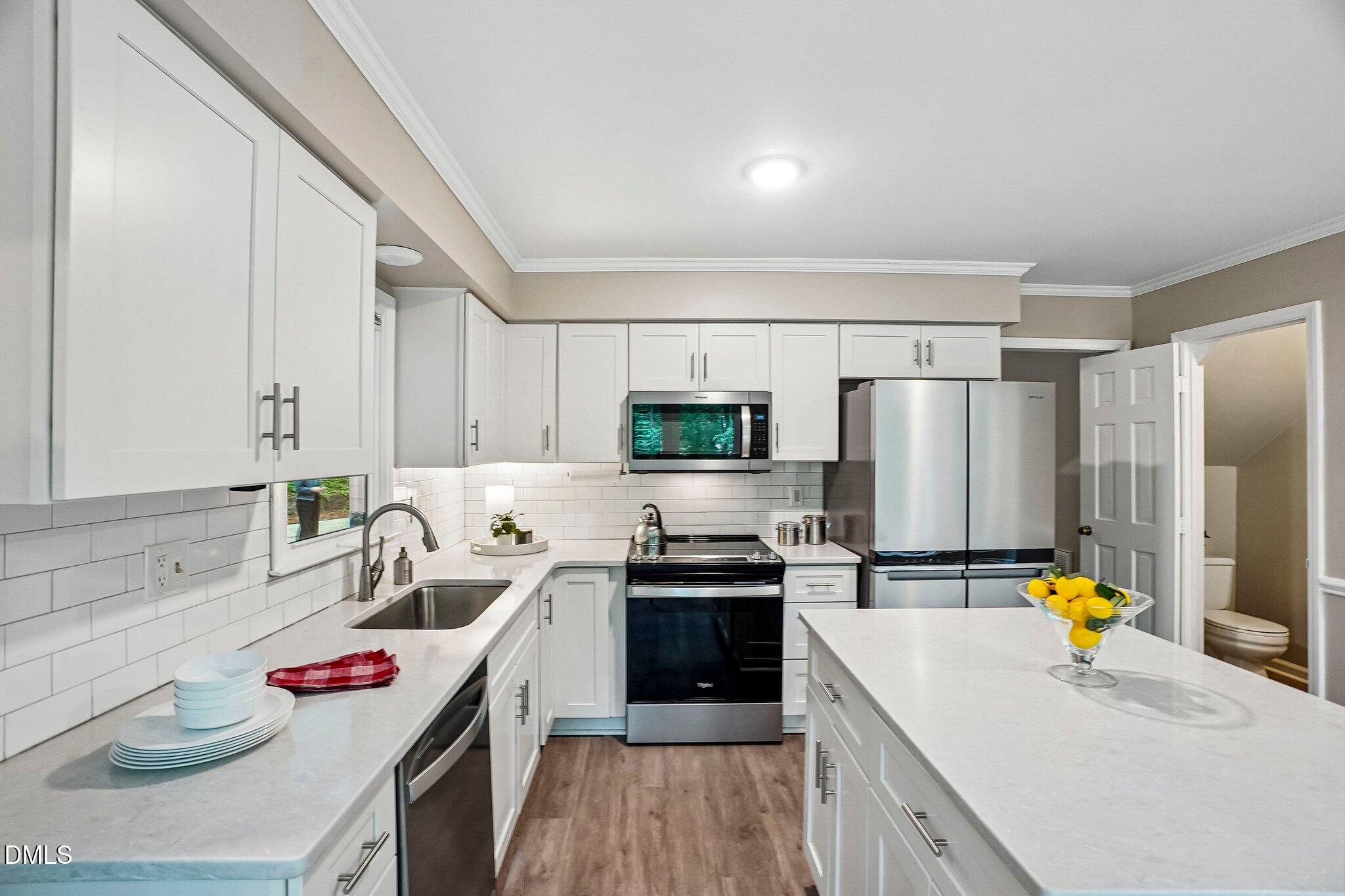 3116 Avondale Court Raleigh, NC 27613 - Photo 17 of 60 16-web-or-mls-Avondale Ct-S2904-016