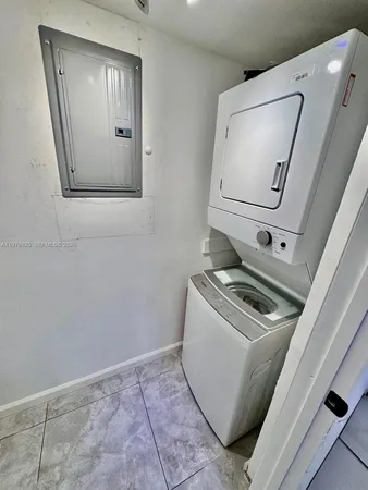 $2,350 | 747 Southeast 1st Way, Unit 96, Deerfield Beach, FL 33441