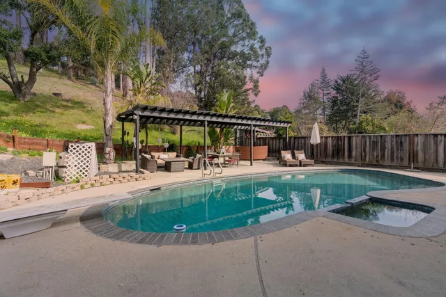 $1,488,800 | 27912 Farm Hill Drive, Hayward, CA 94542