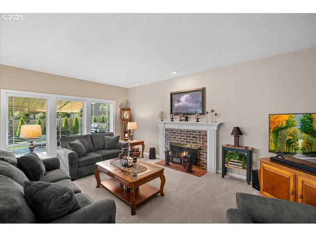 $869,000 | 15255 Northwest Francesca Drive, Portland, OR 97229