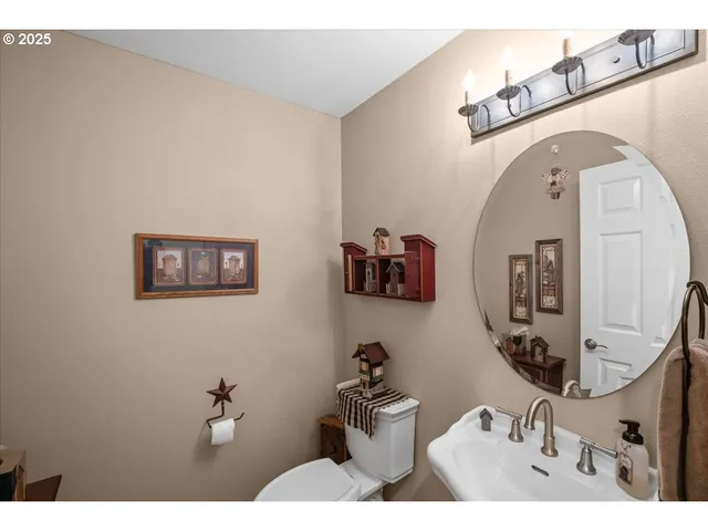 $869,000 | 15255 Northwest Francesca Drive, Portland, OR 97229