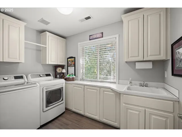 $869,000 | 15255 Northwest Francesca Drive, Portland, OR 97229