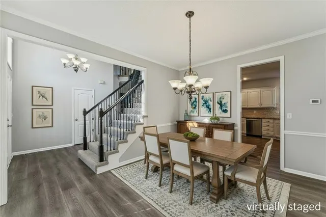 $619,900 | 21600 West 98th Terrace, Lenexa, KS 66220