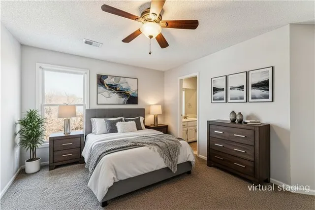 $619,900 | 21600 West 98th Terrace, Lenexa, KS 66220