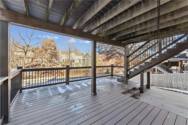 $639,900 | 21600 West 98th Terrace, Lenexa, KS 66220