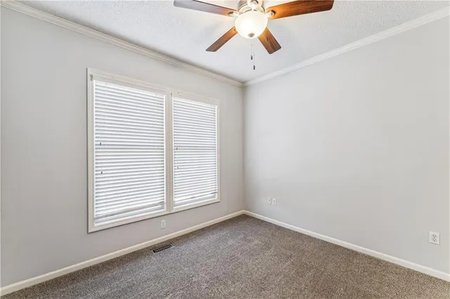 $619,900 | 21600 West 98th Terrace, Lenexa, KS 66220