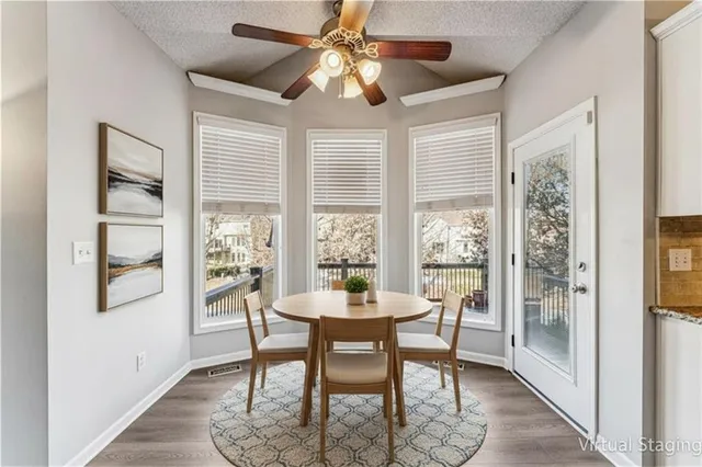 $619,900 | 21600 West 98th Terrace, Lenexa, KS 66220