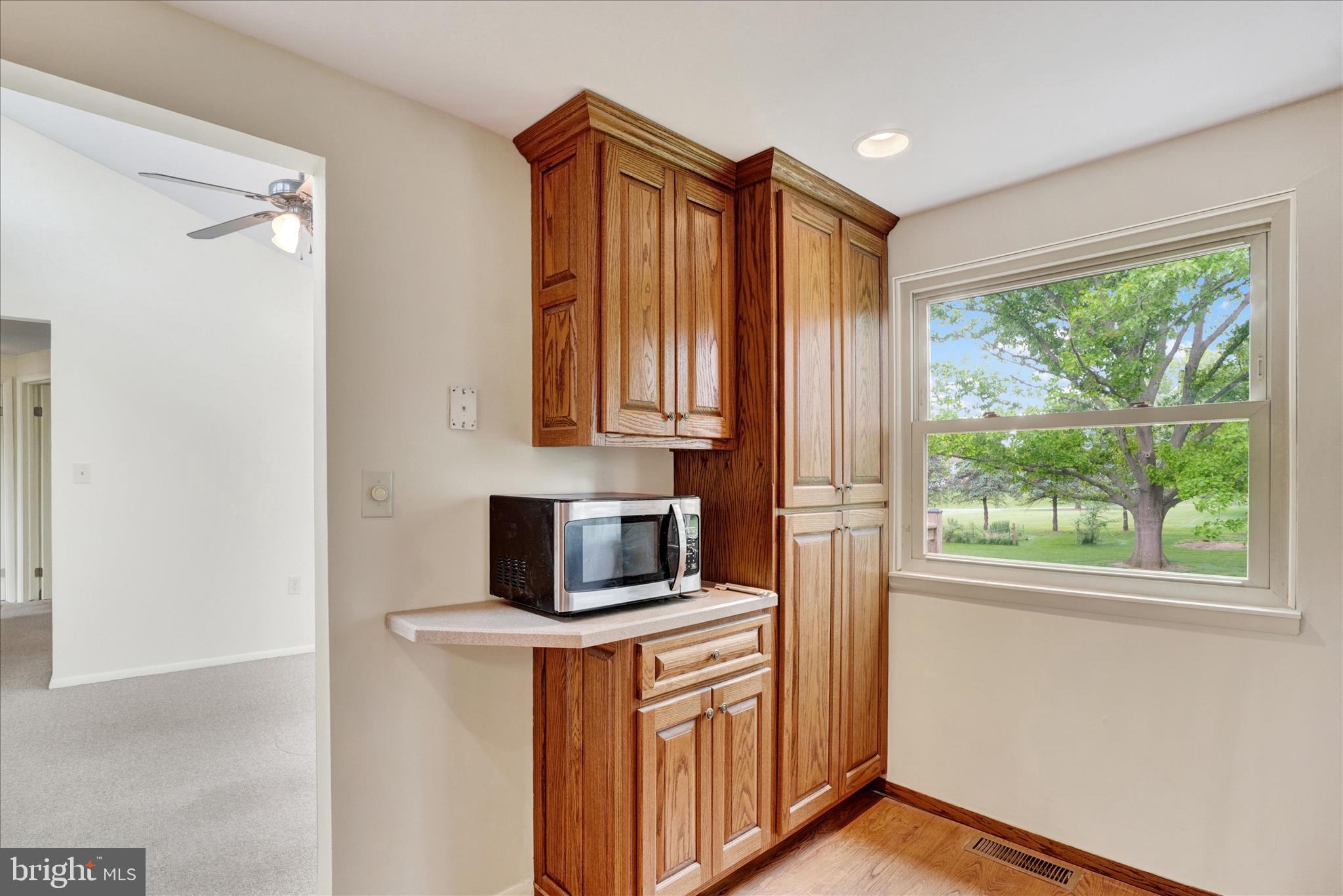 112 Nicholas Road Lancaster, PA 17603 - Photo 8 of 32