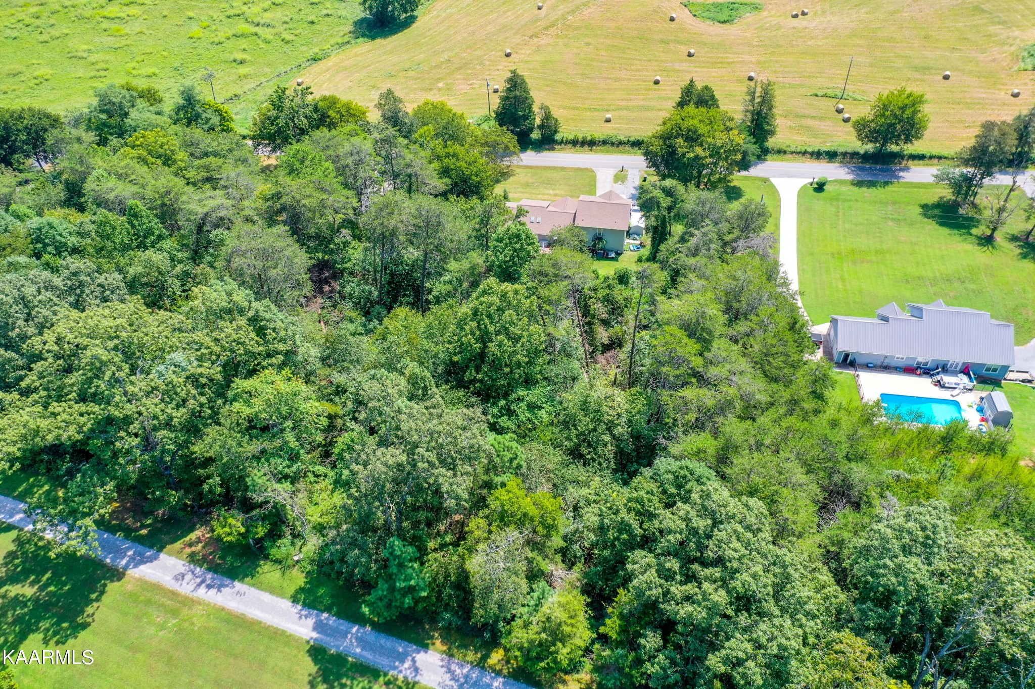 7349 Meadow Road West Greenback, TN 37742 - Photo 29 of 30 Gallery Image 29