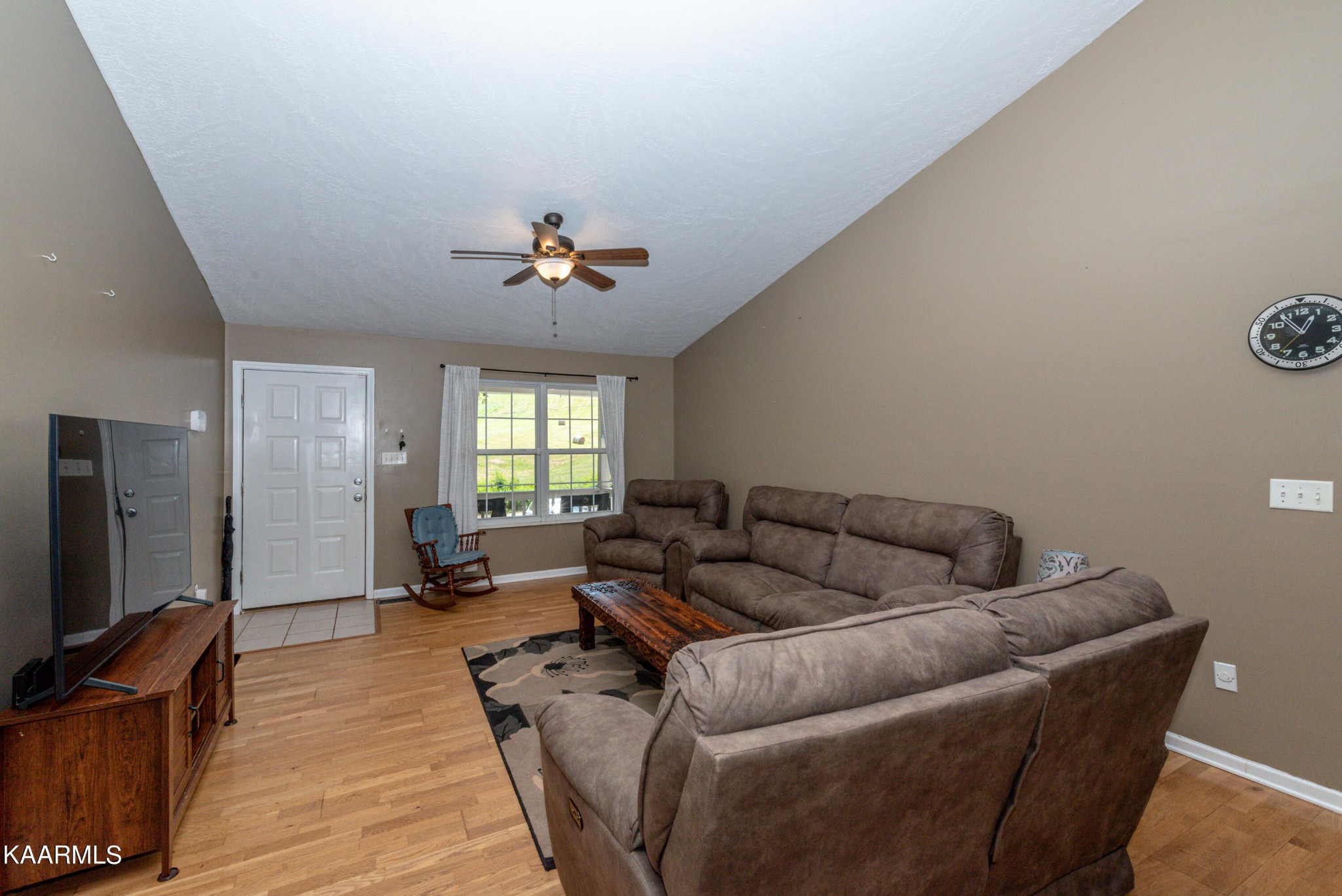 7349 Meadow Road West Greenback, TN 37742 - Photo 5 of 30 Gallery Image 5