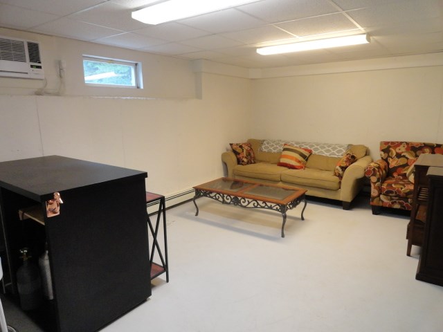 4 Ridgewood Road Cranston, RI 02921 - Photo 20 of 20 Gallery Image 20