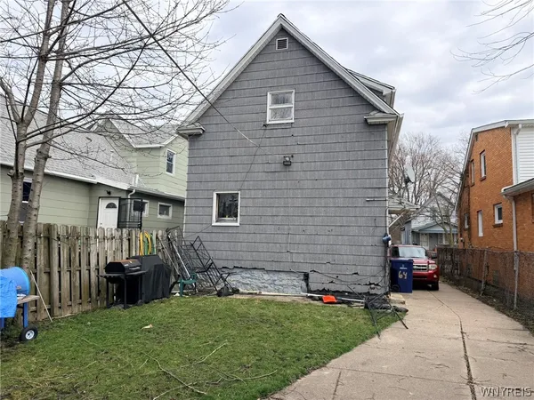 $75,000 | 64 St Joseph Avenue, Buffalo, NY 14211