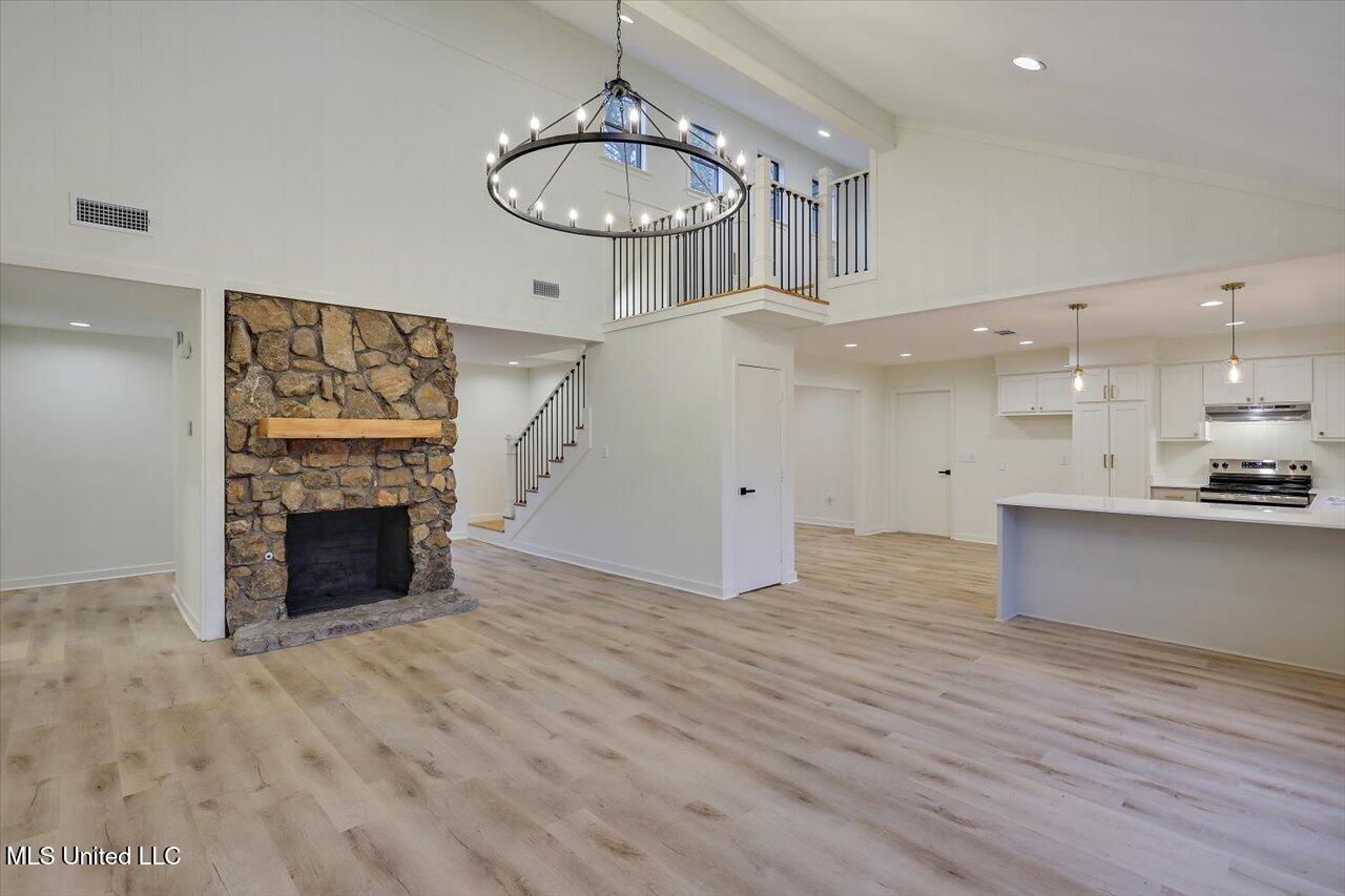 102 Mauri Cove Clinton, MS 39056 - Photo 5 of 39 09-102 Mauri Cove