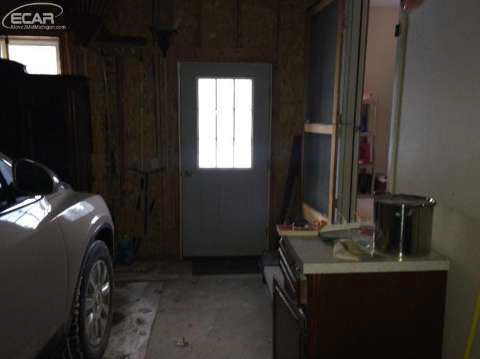 13211 Tuscola Road Clio, MI 48420 - Photo 59 of 67 20430761-58.JPG