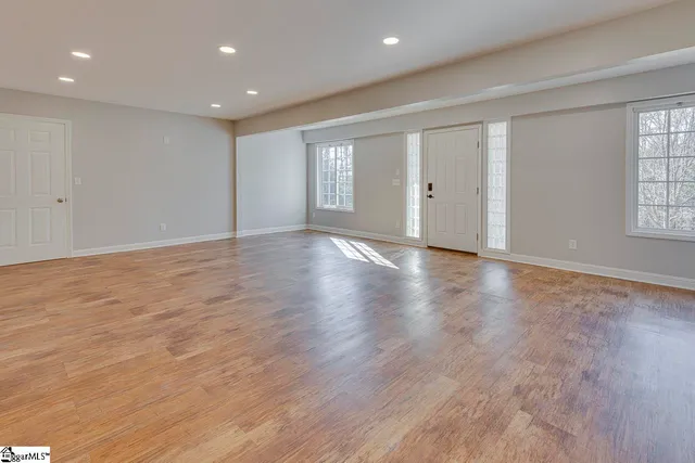 $424,900 | 120 Ponderosa Drive, Simpsonville, SC 29681