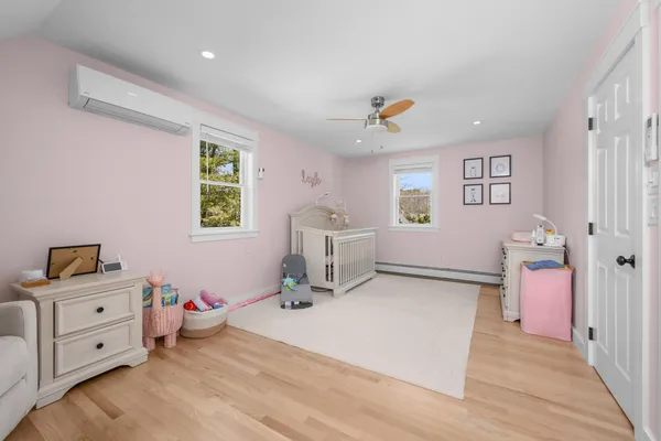 $649,999 | 172 Skunknet Road, Centerville, MA 02632