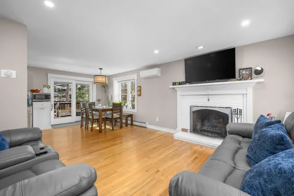 $649,999 | 172 Skunknet Road, Centerville, MA 02632