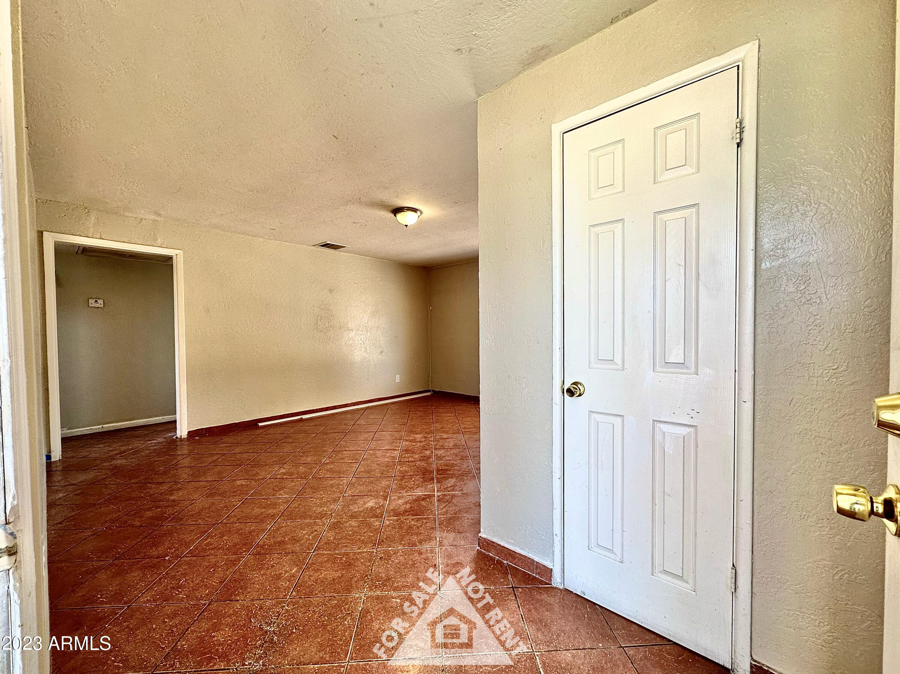 3341 East Monte Vista Road Phoenix, AZ 85008 - Photo 8 of 51 4B1151A1-3691-42A4-AEF9-8D1E360E23DE