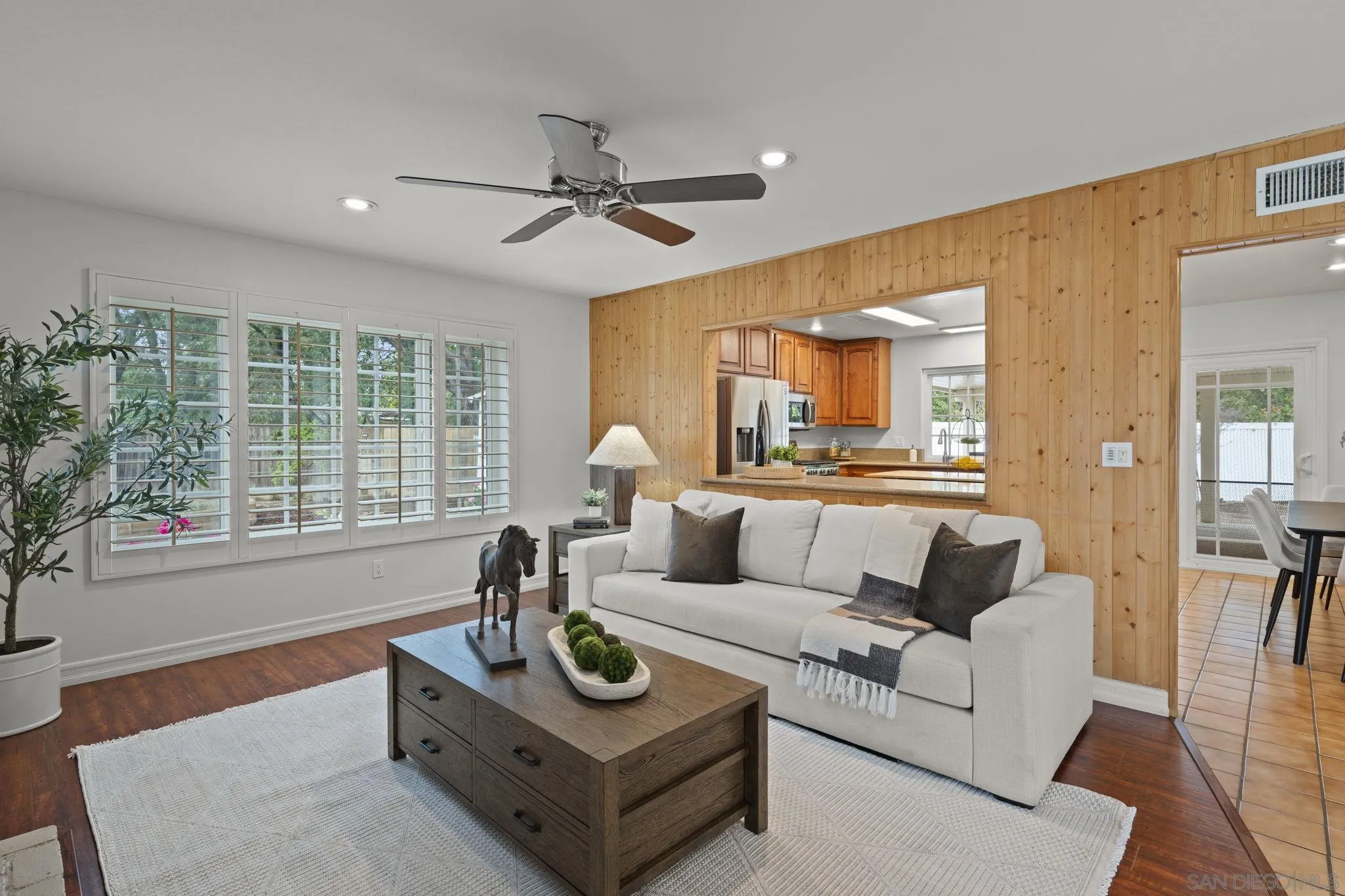 14449 Range Park Road Poway, CA 92064 - Photo 7 of 48