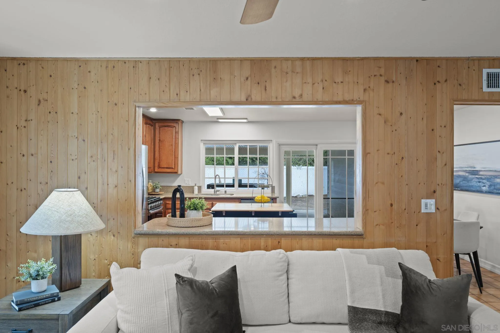 14449 Range Park Road Poway, CA 92064 - Photo 10 of 48