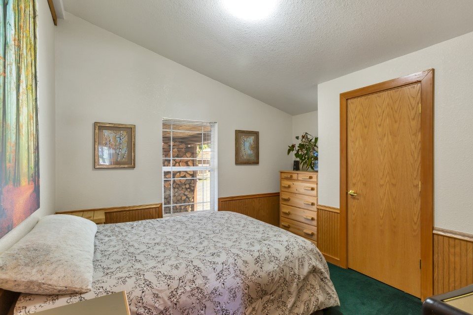 41435 North Lake Shore Road Elk, WA 99009 - Photo 14 of 20