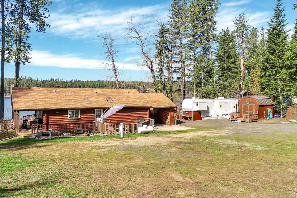 41435 North Lake Shore Road Elk, WA 99009 - Photo 20 of 20