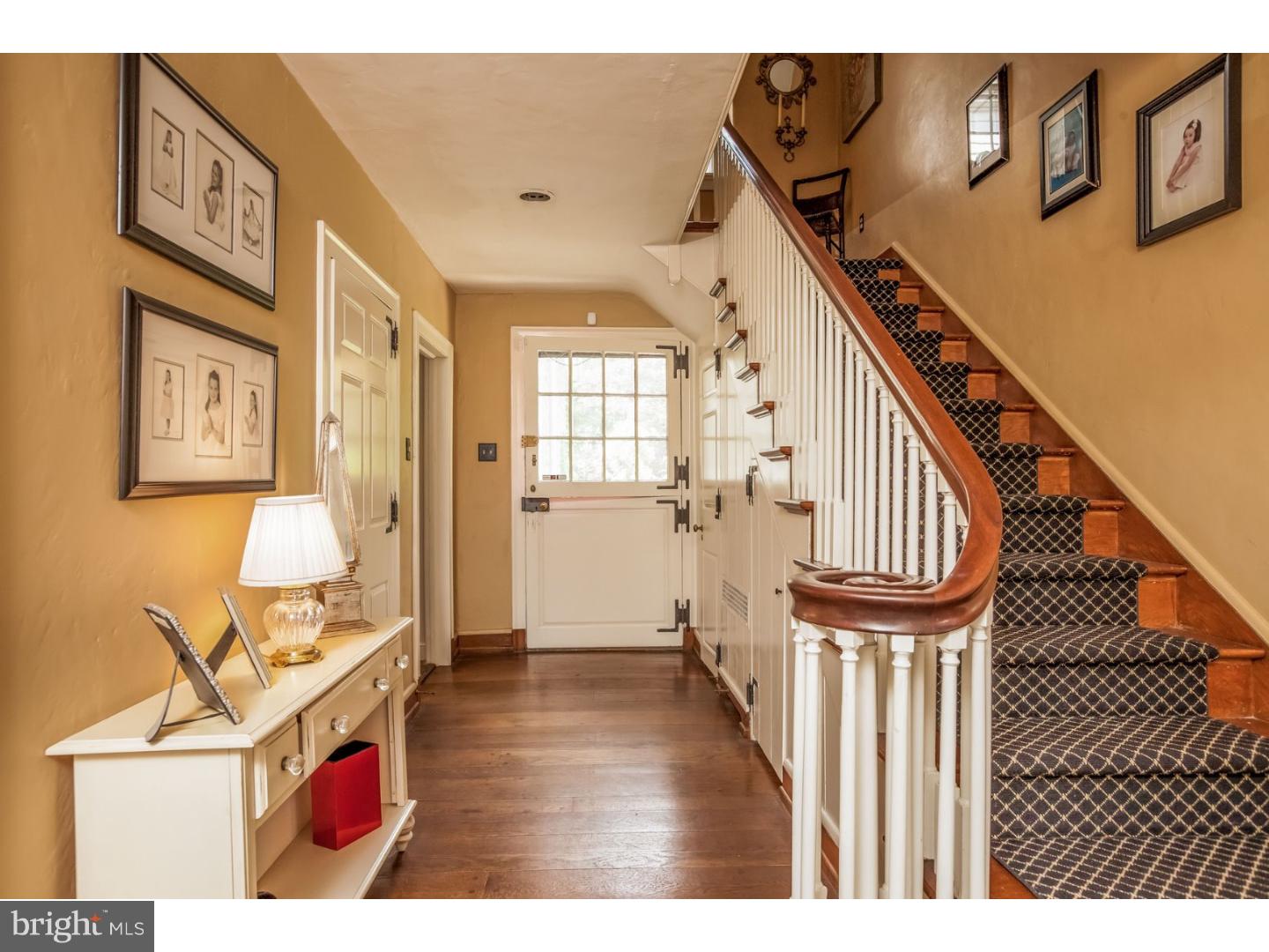 1847 Lambert Road Jenkintown, PA 19046 - Photo 4 of 24 Gallery Image 4