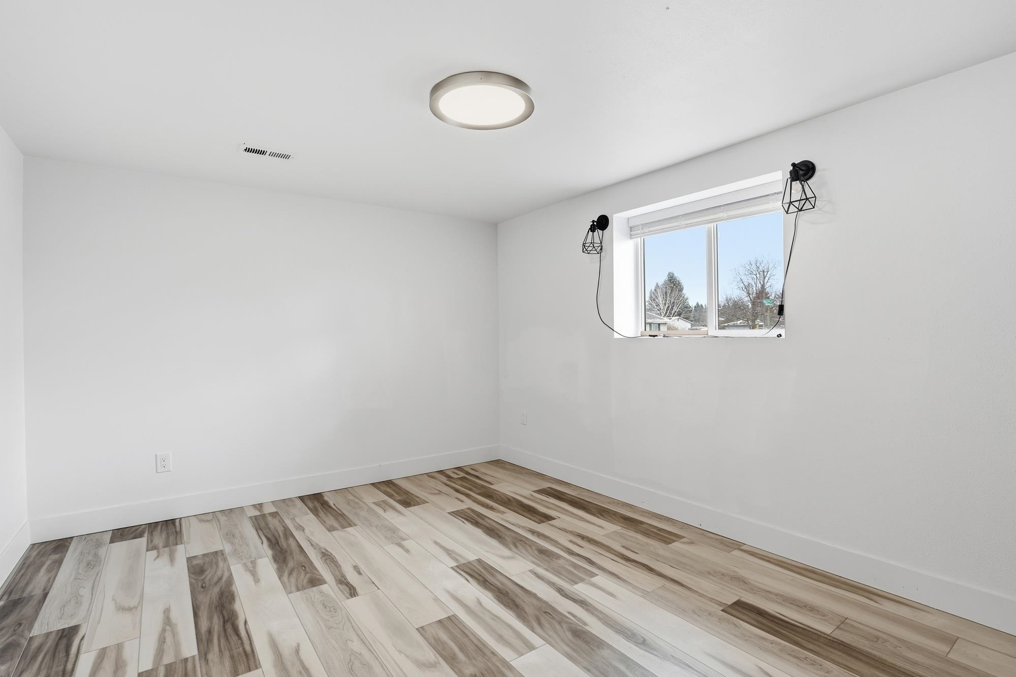3006 South Morrow Road Spokane Valley, WA 99216 - Photo 17 of 28 Gallery Image 17