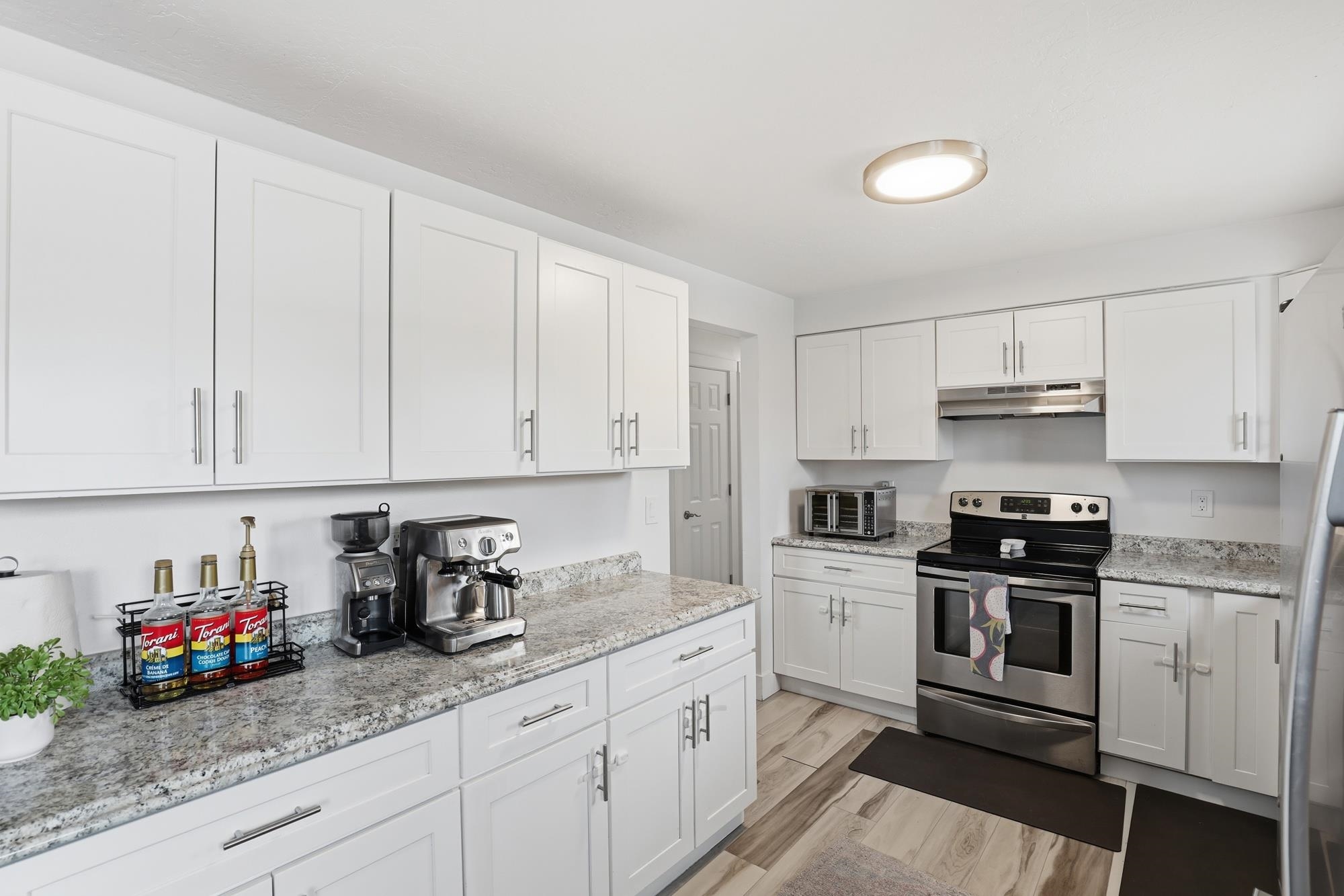 3006 South Morrow Road Spokane Valley, WA 99216 - Photo 8 of 28 Gallery Image 8