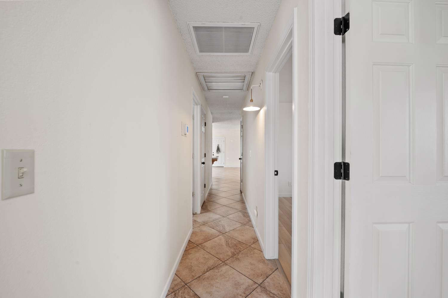 38570 Rustic Lane Squaw Valley, CA 93675 - Photo 24 of 43 a view of a hallway