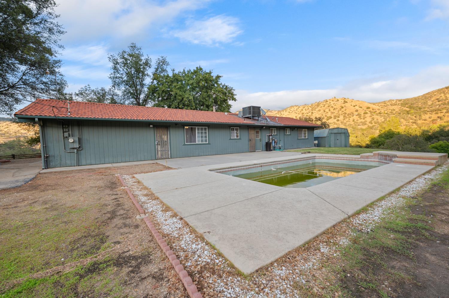 38570 Rustic Lane Squaw Valley, CA 93675 - Photo 42 of 43 a view of swimming pool with outdoor seating
