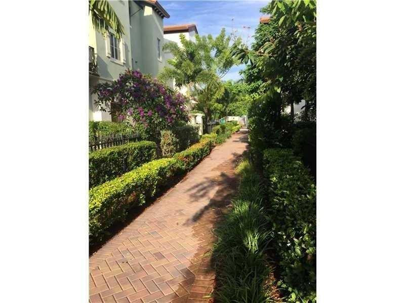 54 Northwest 7th Street, Unit 54 Boca Raton, FL 33432 - Photo 3 of 31 Photo 3