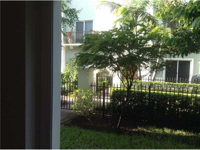 54 Northwest 7th Street, Unit 54 Boca Raton, FL 33432 - Photo 4 of 31 Photo 4