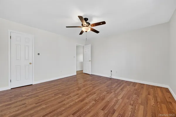 $384,900 | 4 Aspen Court, Highland Mills, NY 10930