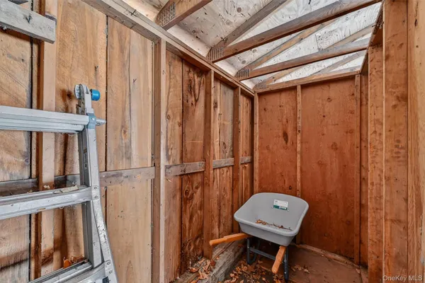 $384,900 | 4 Aspen Court, Highland Mills, NY 10930