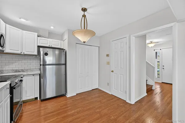 $384,900 | 4 Aspen Court, Highland Mills, NY 10930