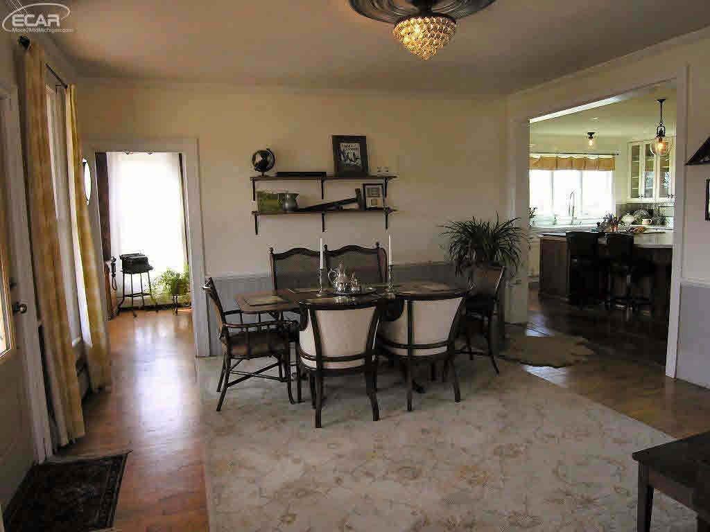 10323 County Line Road Goodrich, MI 48438 - Photo 11 of 70 21274129-10.JPG