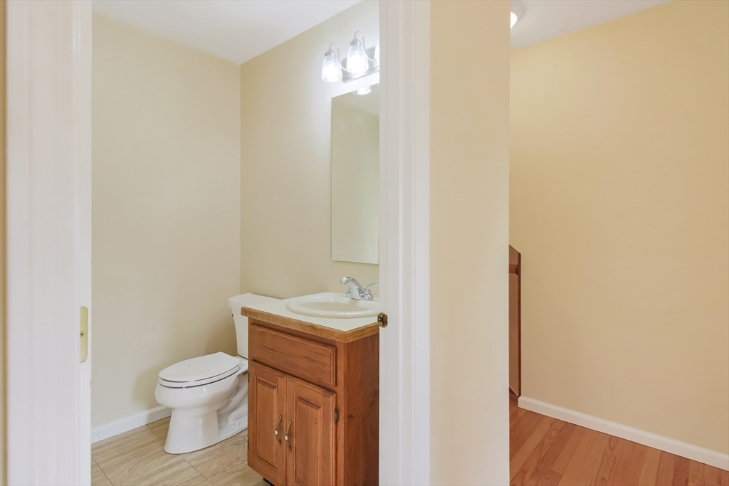 21 Randall Road Berlin, MA 01503 - Photo 29 of 42 Gallery Image 29