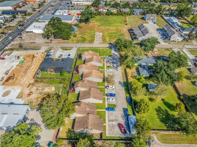 $999,900 | 408 East School Street, Lake Charles, LA 70605