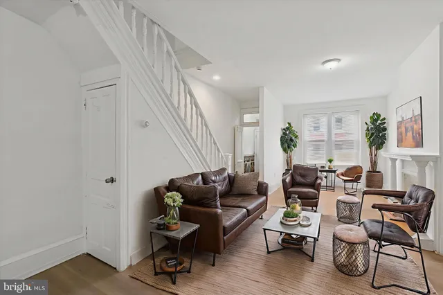 $1,850 | 2054 West Glenwood Avenue, Philadelphia, PA 19132